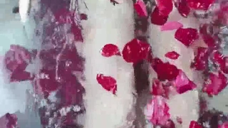 后入顶操干的美乳忽悠乱颤 跪舔深喉 爆精颜射
