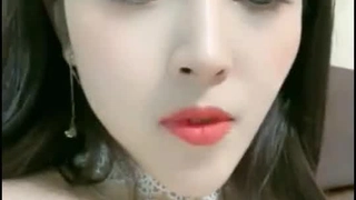 π044另类的美女卧底